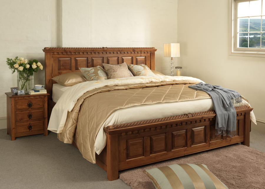 تخت خواب دو نفره چوبی کلاسیک