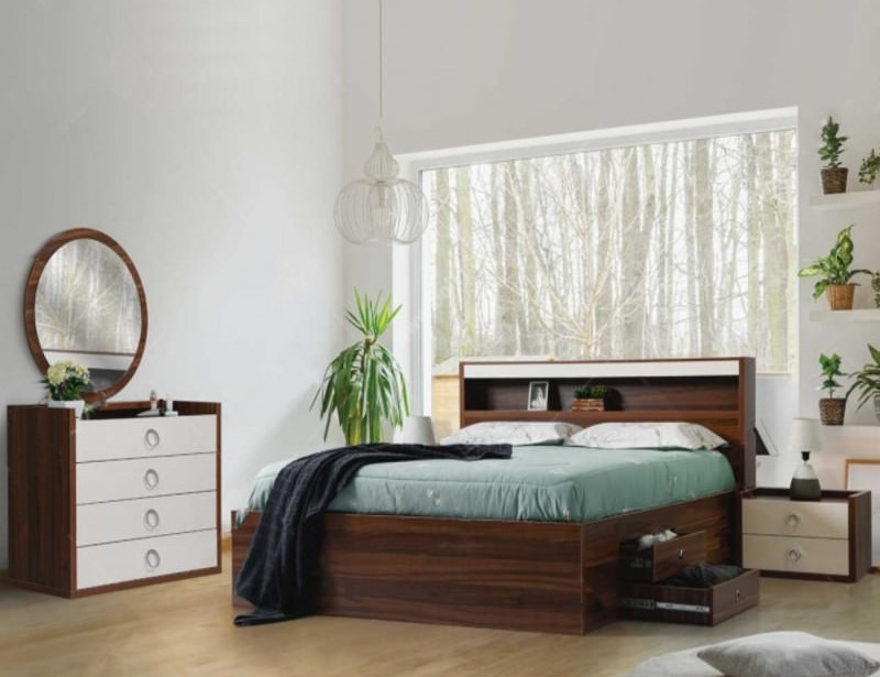 سرویس و تخت خواب چوبی دو نفره قهوه ای قفسه و کشودار با میز آرایش و آینه و پاتختی سایز 160 کویین
