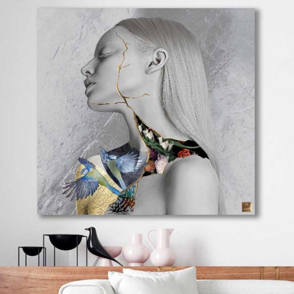 قیمت و خرید تابلو دکوراتیو مدرن نقاشی یک تکه، طرح دختر در رنگ طوسی، جنس بوم، مخصوص نصب روی دیوار