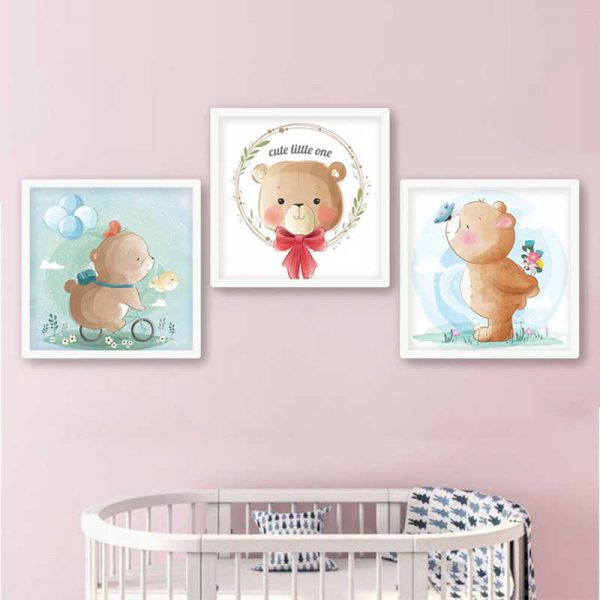 قیمت و خرید تابلو اتاق کودک و نوزاد سه تکه، طرح خرس قهوه ای در رنگ قهوه ای و آبی، از جنس پی وی سی و مخصوص نصب روی دیوار