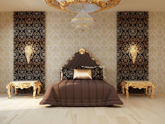 دکوراسیون قهوه ای طلایی اتاق خواب کلاسیک باکاغذ دیواری طلایی مشکی و روتختی قهوه ای